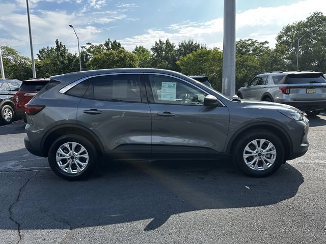 Certified 2023 Ford Escape Active AWD/4WD image 4