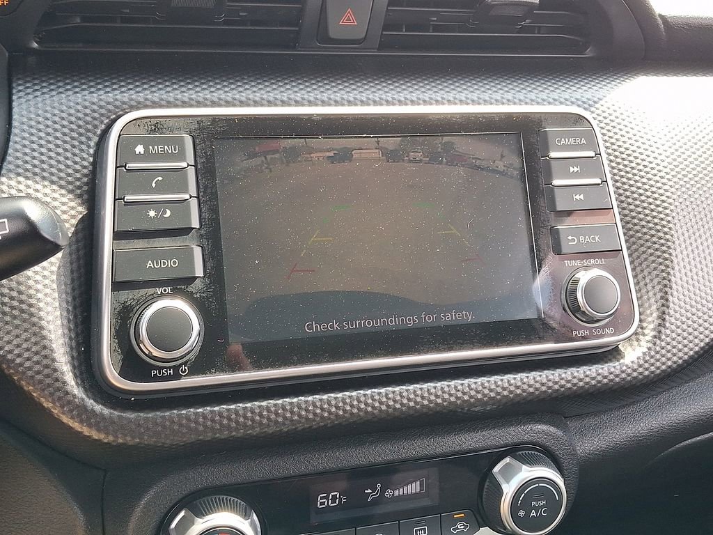 Used 2018 Nissan Kicks SV image 19