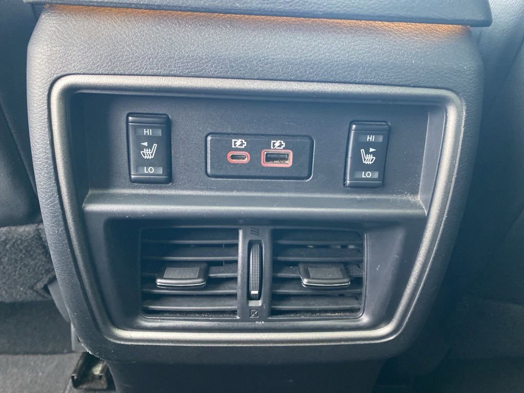Used 2023 Nissan Murano SL image 19