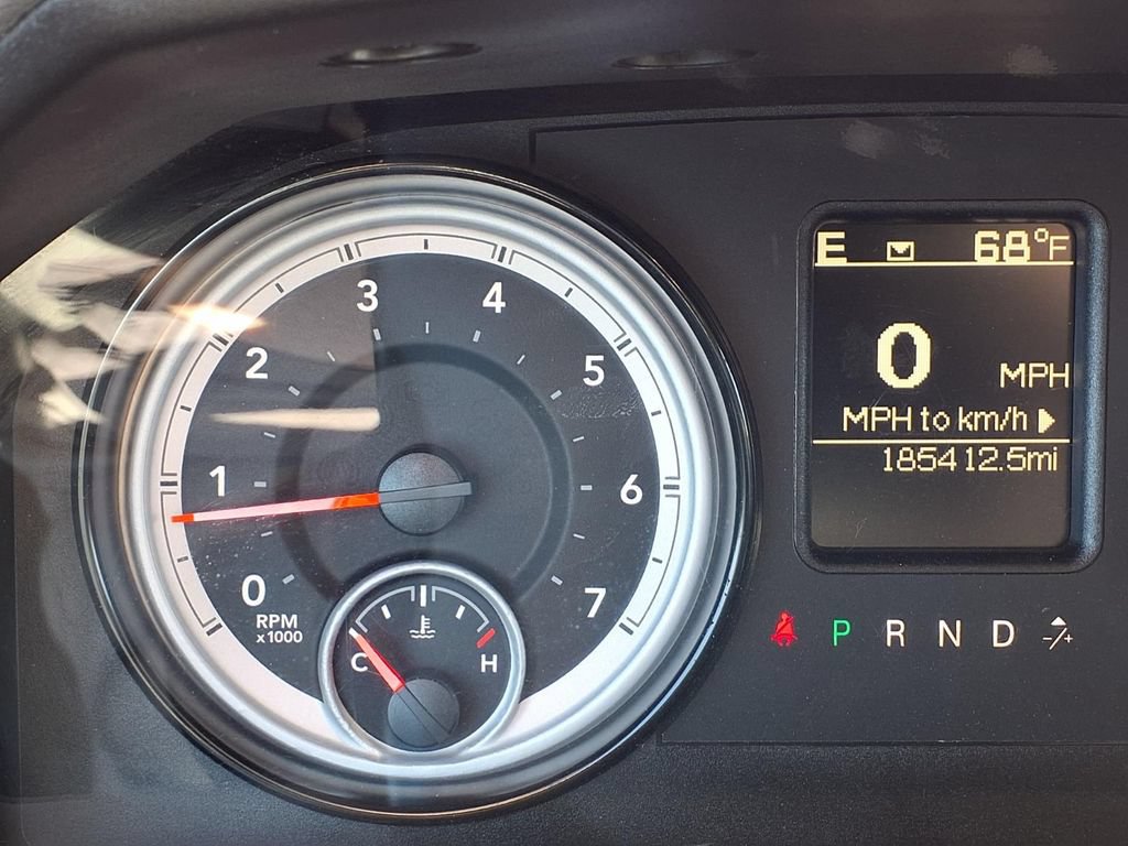 Used 2019 RAM 1500 Classic SLT AWD/4WD image 15