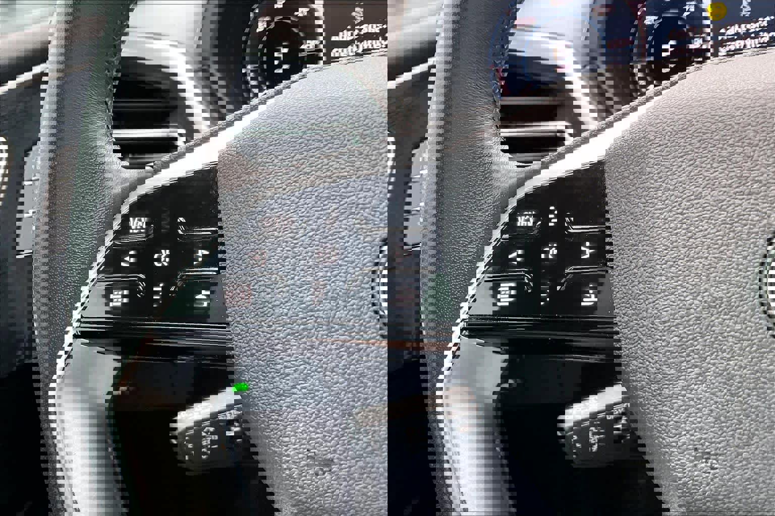 Used 2023 Audi Q4 e-tron Premium Plus w/ Premium Plus image 23