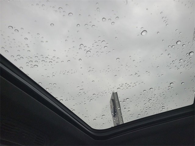 Used 2024 Cadillac Escalade V image 34