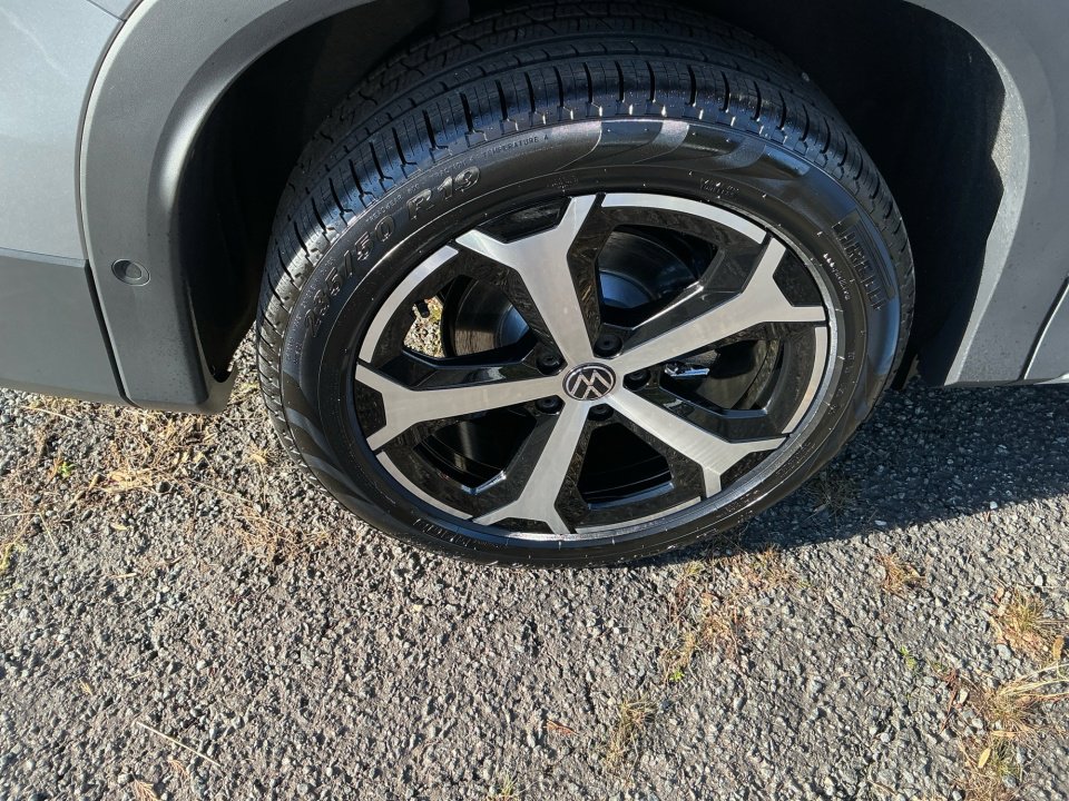 New 2026 Volkswagen Tiguan SE AWD/4WD image 22