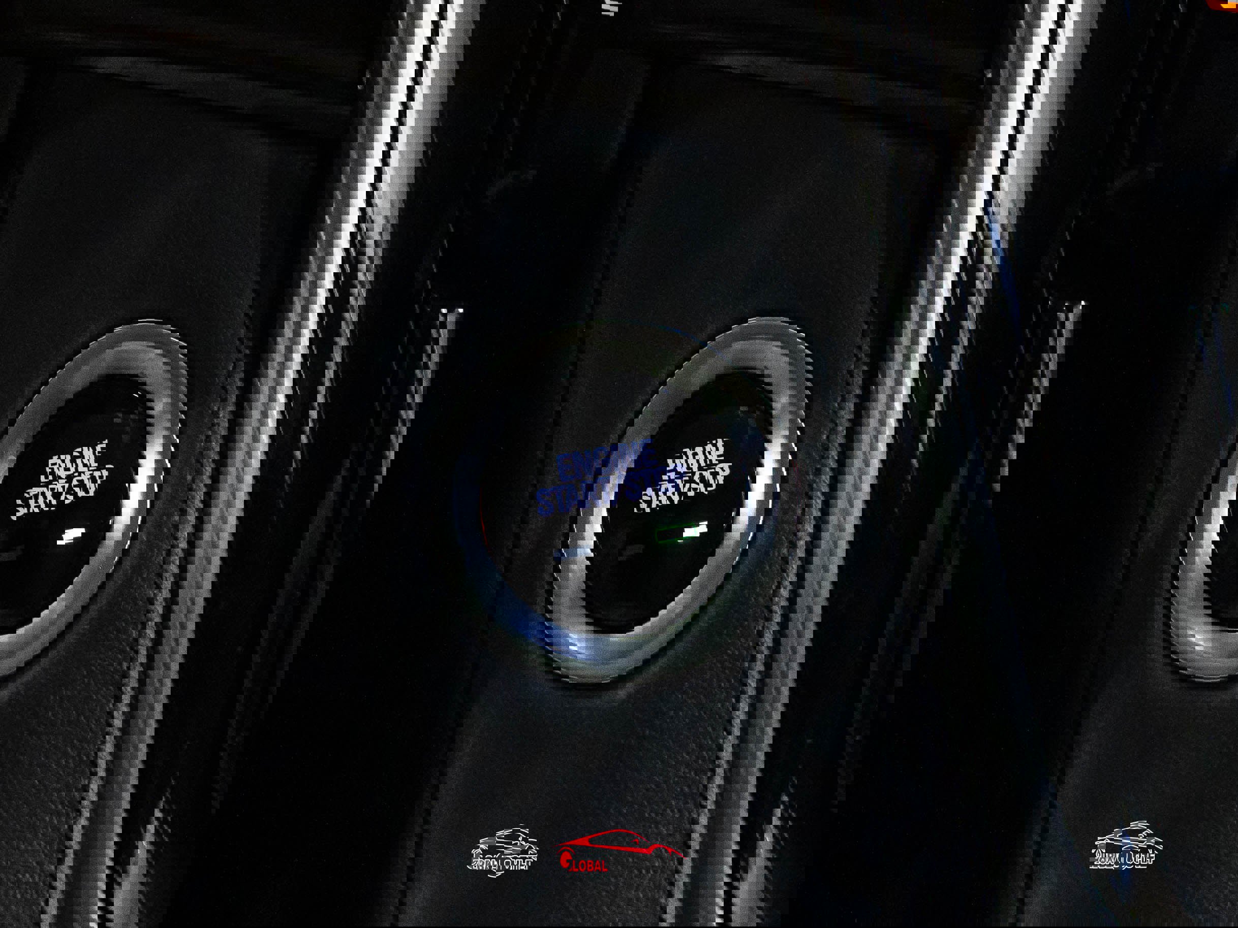 Used 2020 Cadillac Escalade ESV Premium Luxury w/ Escalade Sport Edition image 31