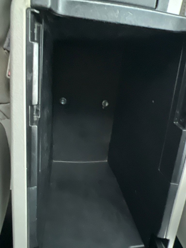 Used 2013 Toyota Camry LE image 26