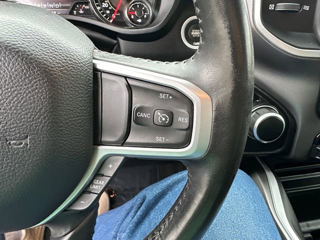 Used 2022 RAM 1500 Big Horn AWD/4WD image 35