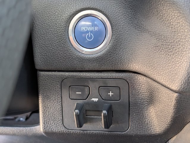 Used 2024 Toyota Tundra Limited AWD/4WD image 19