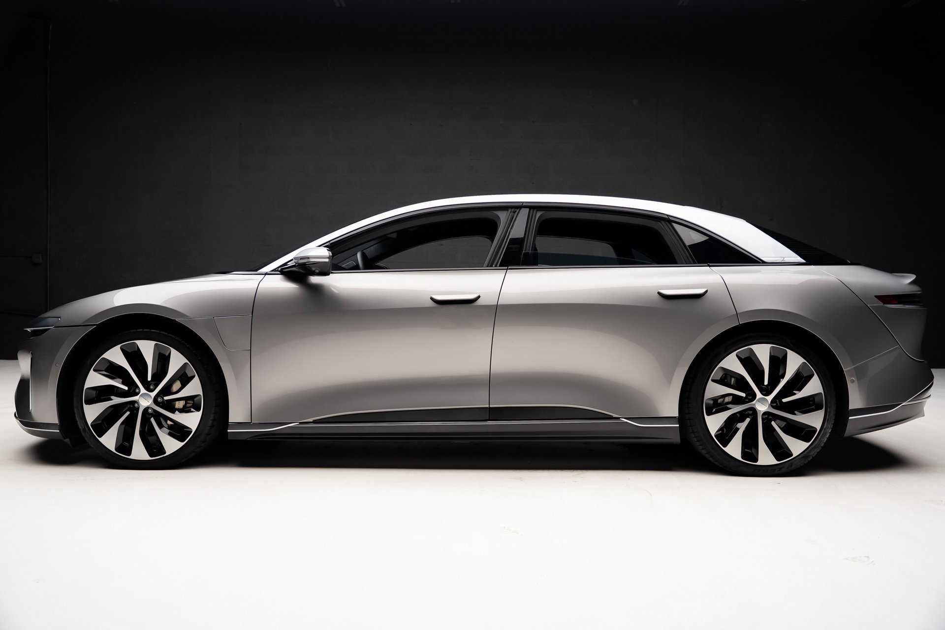 Used 2022 Lucid Air Grand Touring image 17