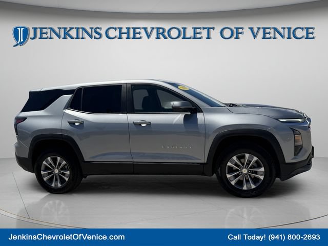 Used 2025 Chevrolet Equinox LT AWD/4WD image 2