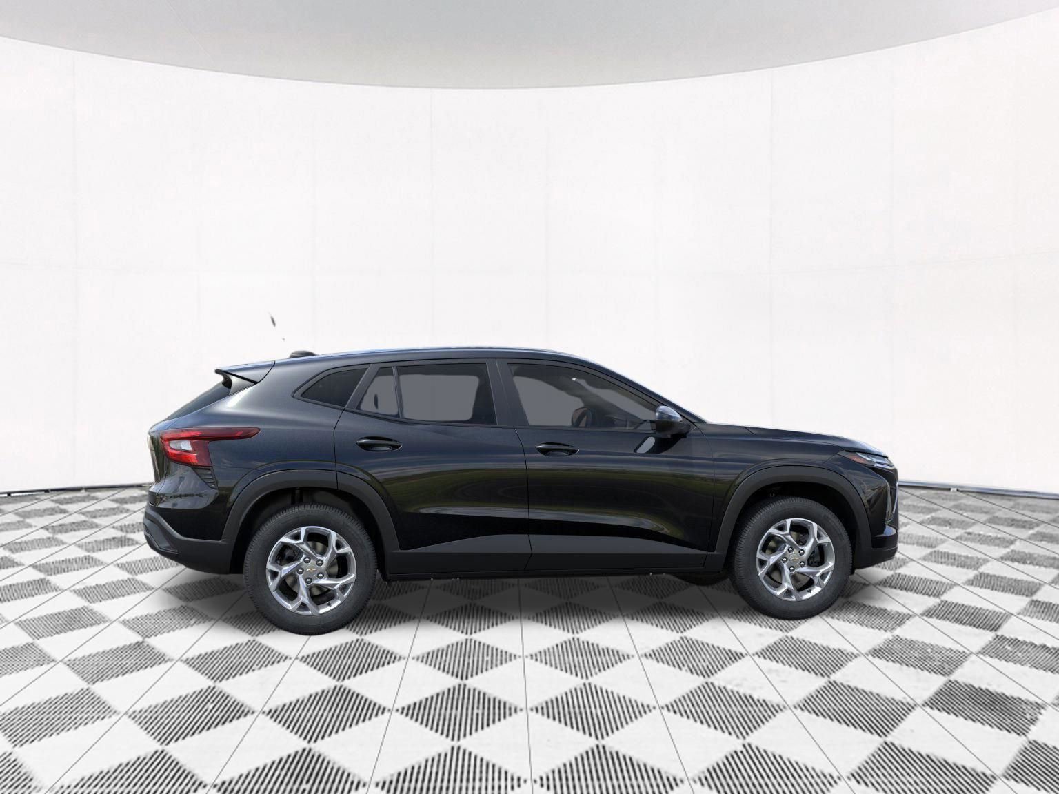 New 2026 Chevrolet Trax LS w/ LS Convenience Package FWD image 12