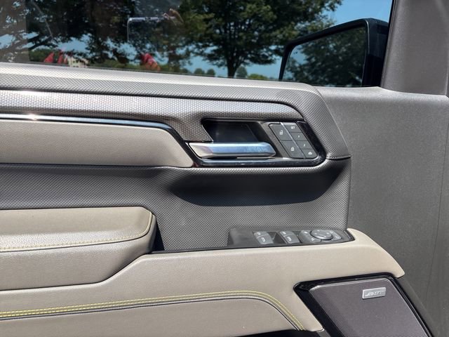 Used 2023 Chevrolet Silverado 1500 ZR2 image 14