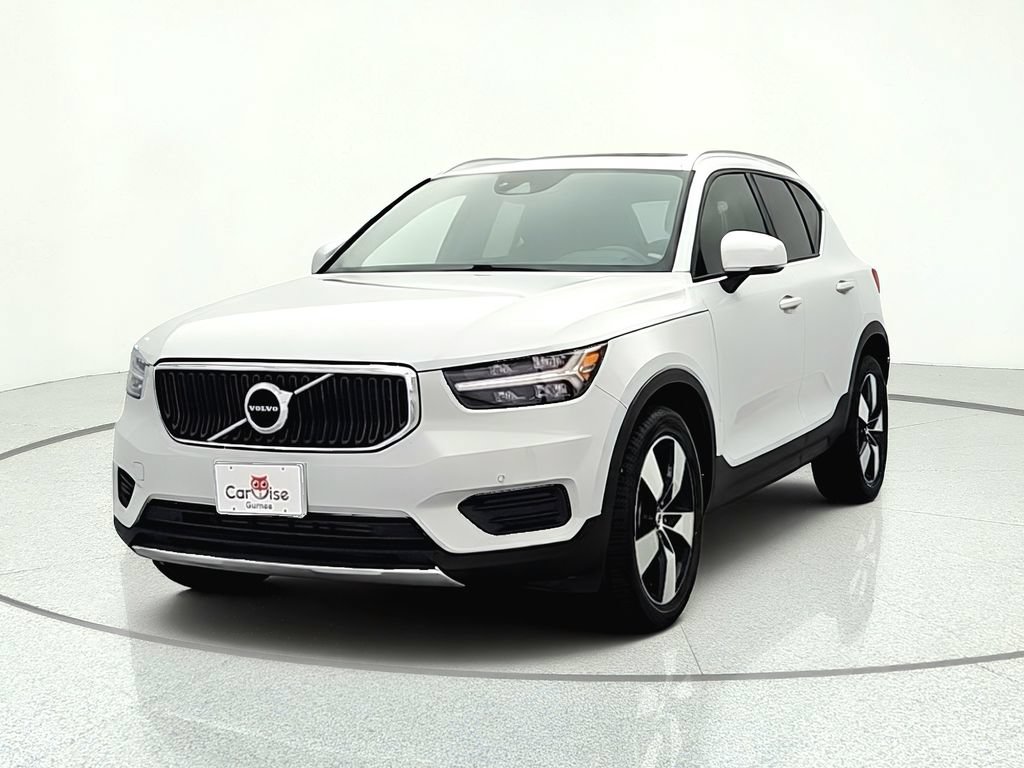 Used 2020 Volvo XC40 T5 Momentum AWD/4WD image 2