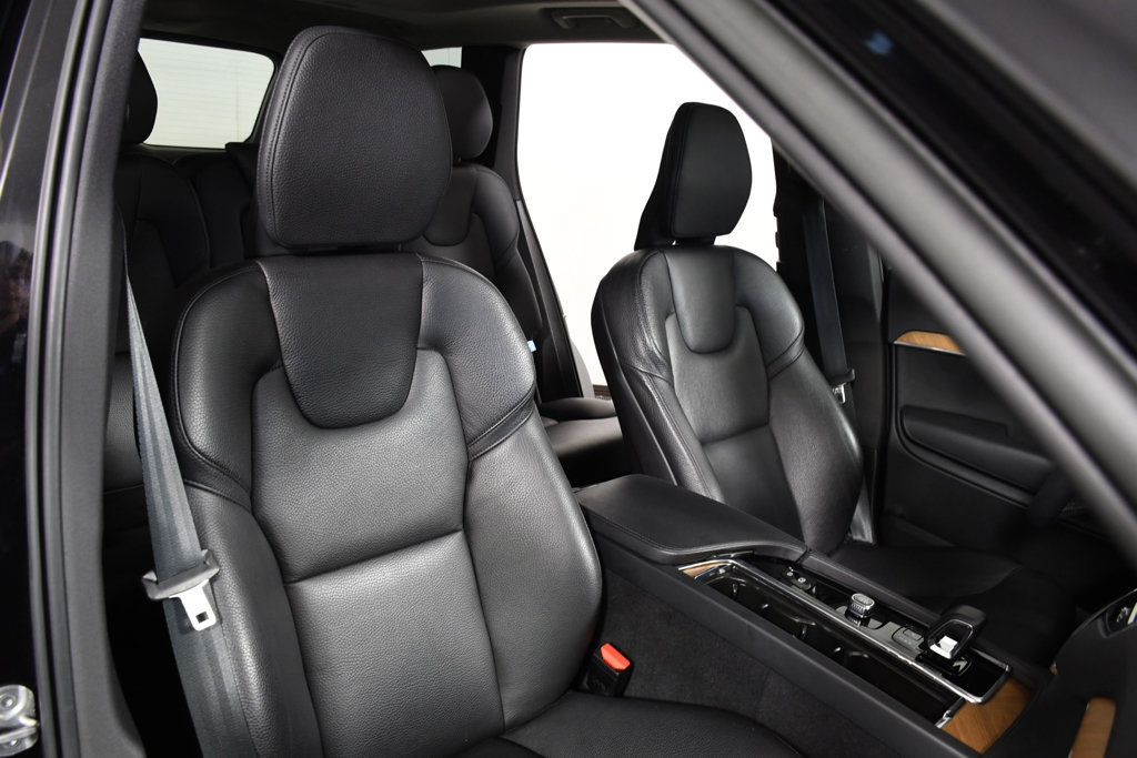 Used 2023 Volvo XC90 B6 Plus w/ Protection Package Premier AWD/4WD image 19