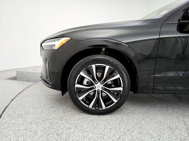 Certified 2024 Volvo XC60 B5 Plus w/ Protection Package Premier AWD/4WD image 30