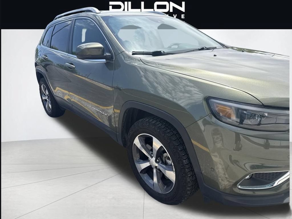 Used 2019 Jeep Cherokee Limited w/ Luxury Group AWD/4WD image 5