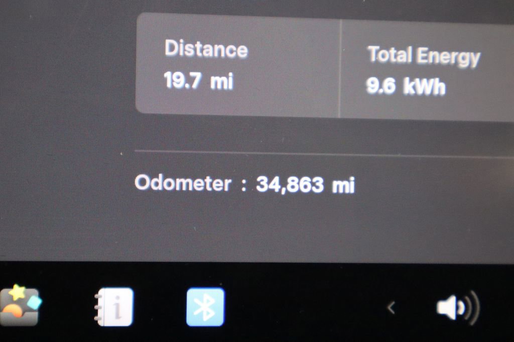 Used 2023 Tesla Model 3 Standard Range image 39