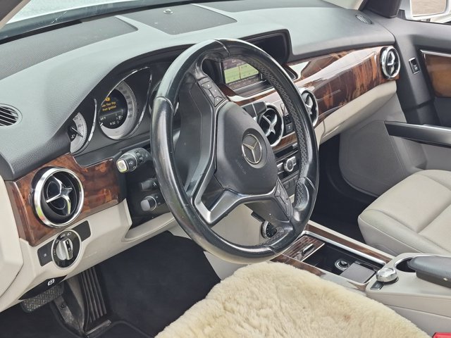 Used 2014 Mercedes-Benz GLK 350 2WD image 11