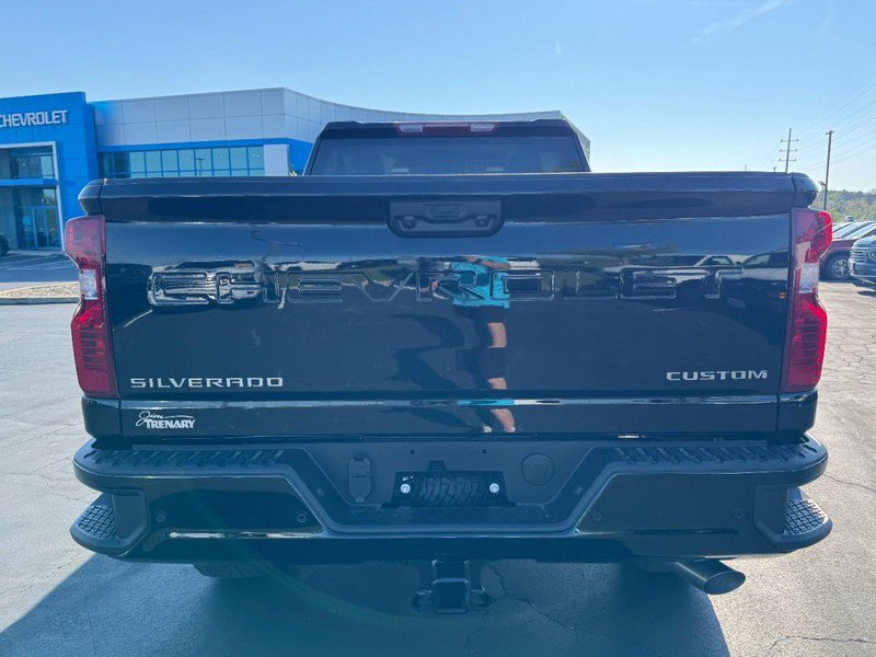 New 2026 Chevrolet Silverado 2500 Custom image 4