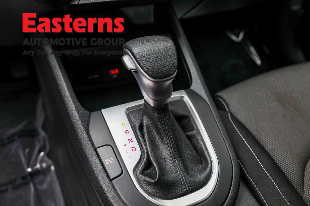 Used 2024 Kia Forte LXS image 13