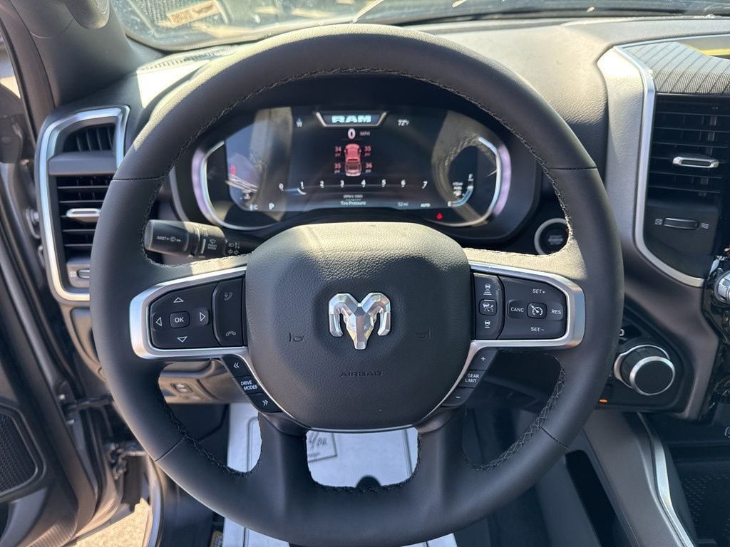 New 2026 RAM 1500 Big Horn AWD/4WD image 11