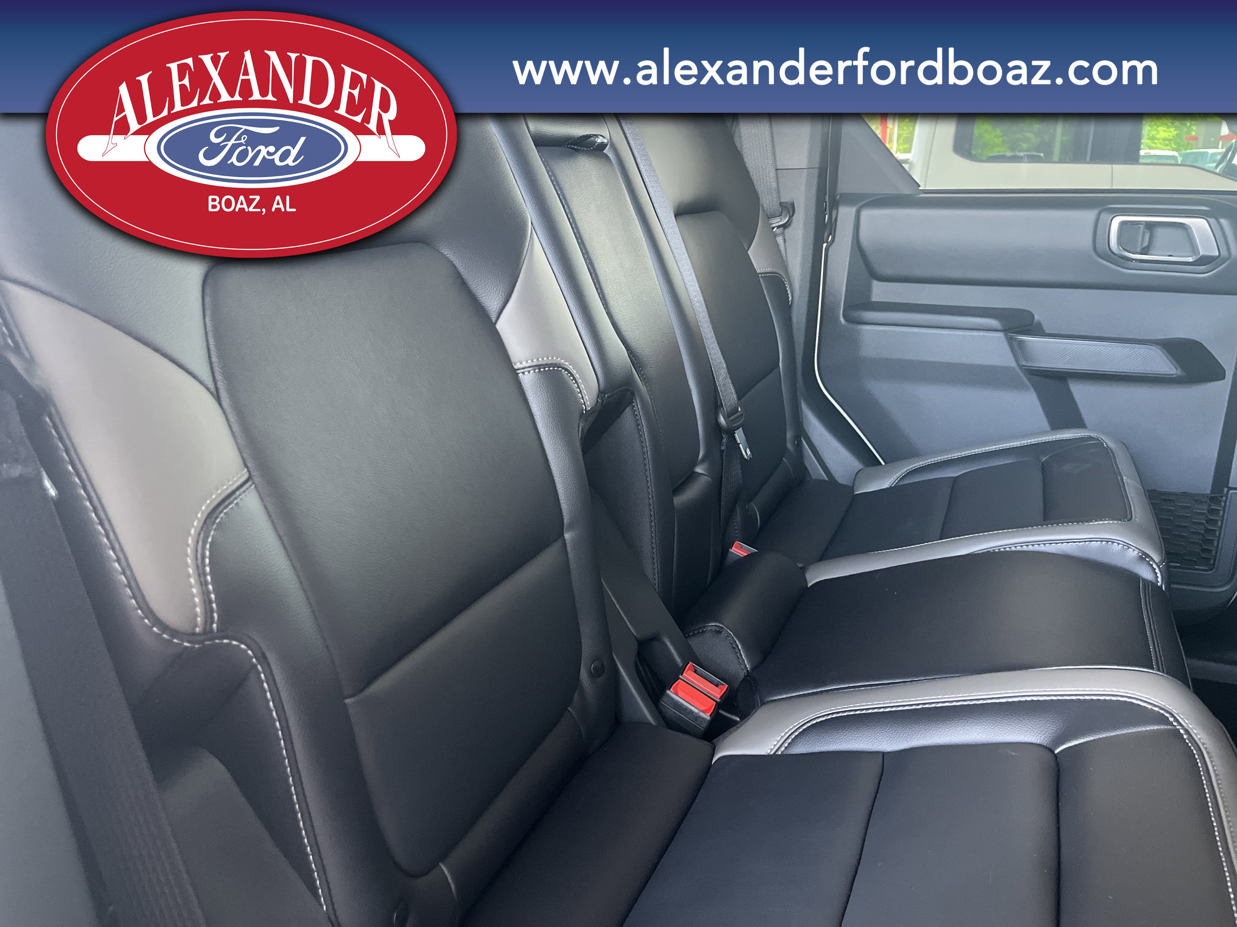 New 2026 Ford Bronco Outer Banks w/ Sasquatch Package AWD/4WD image 20