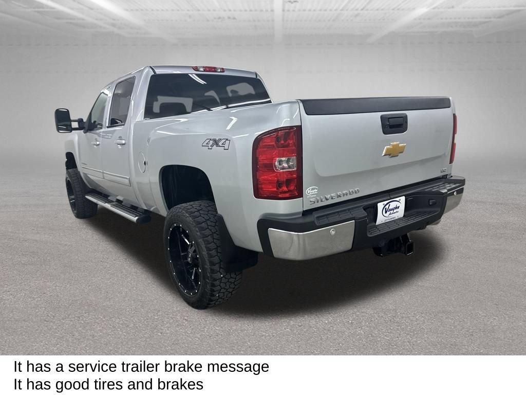 Used 2014 Chevrolet Silverado 2500 LTZ w/ LTZ Plus Package AWD/4WD image 9