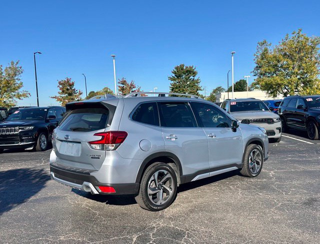 Used 2023 Subaru Forester Touring w/ Popular Package #3 AWD/4WD image 13