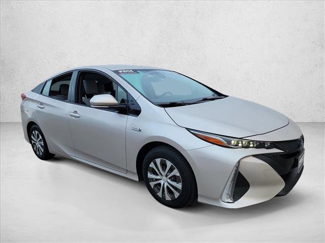 Used 2019 Toyota Prius Prime Plus image 3