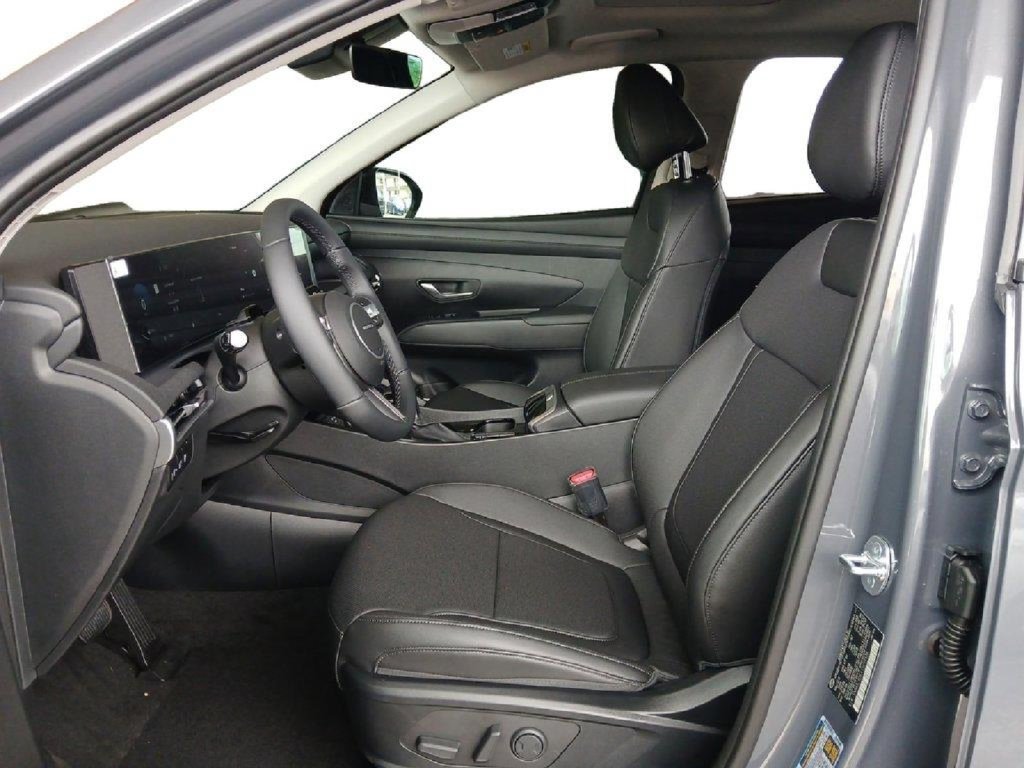 New 2026 Hyundai Tucson SEL FWD image 9
