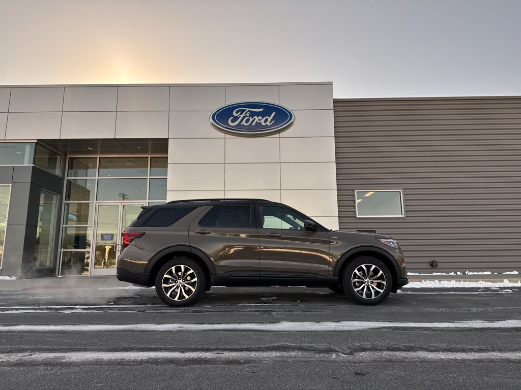 New 2026 Ford Explorer ST-Line AWD/4WD image 10