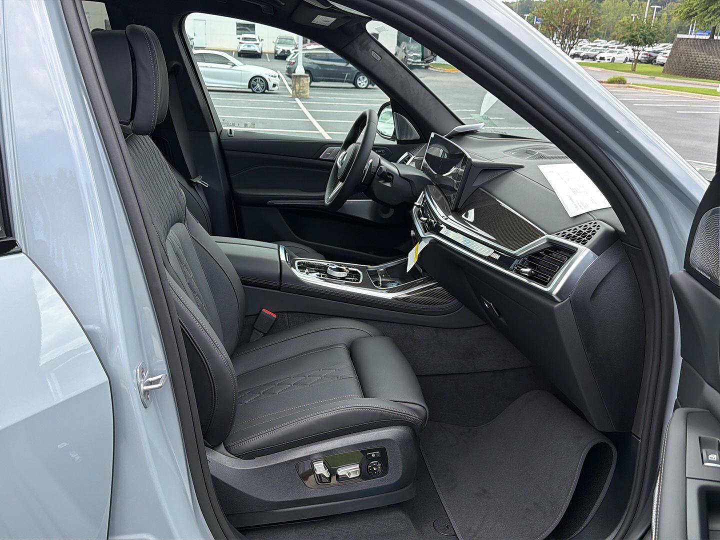 New 2027 BMW X7 M60i AWD/4WD image 15