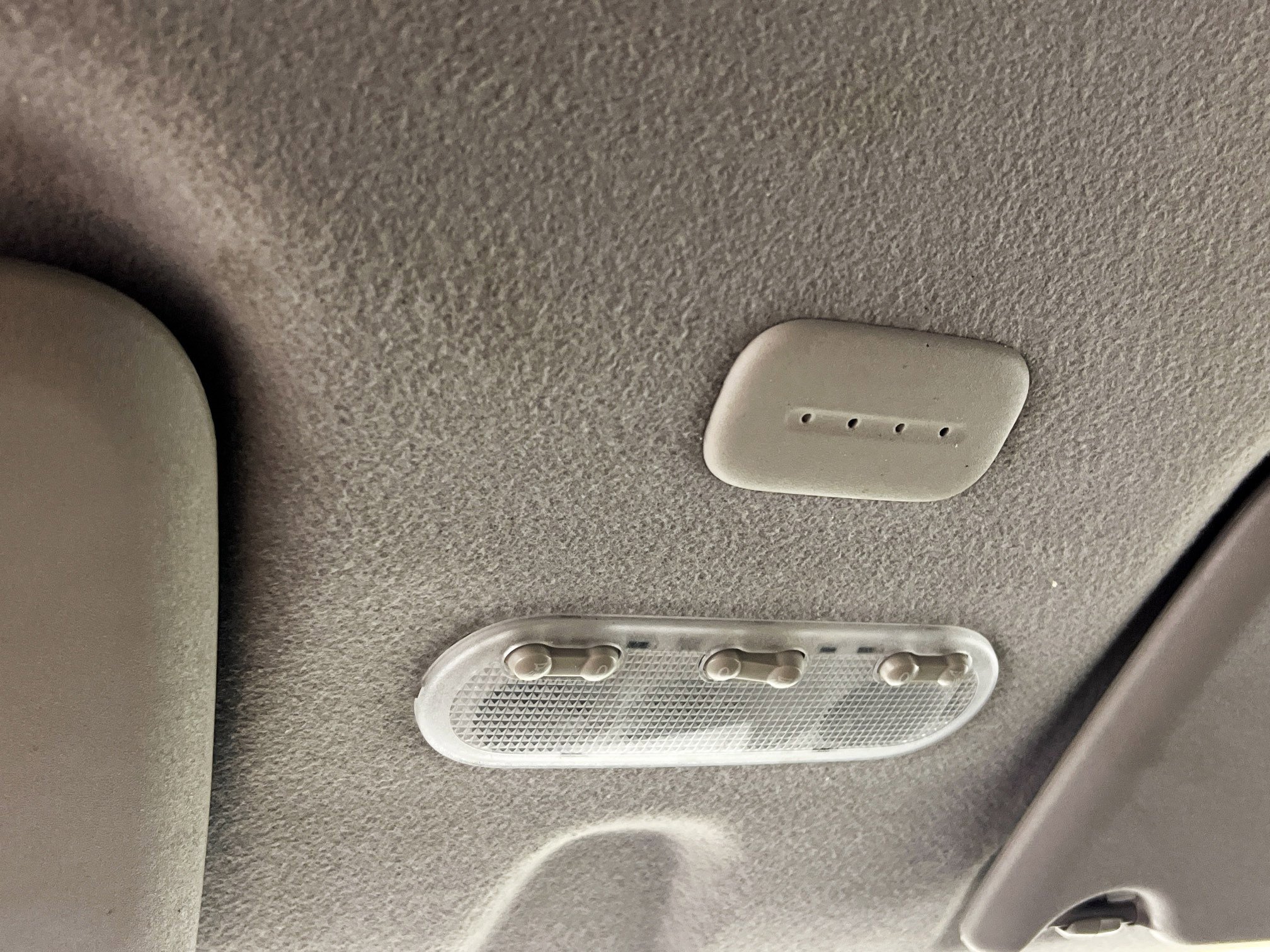 Used 2020 Nissan NV200 S FWD image 19