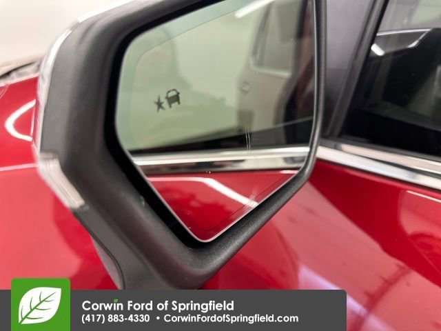 Used 2020 Chevrolet Equinox Premier image 36