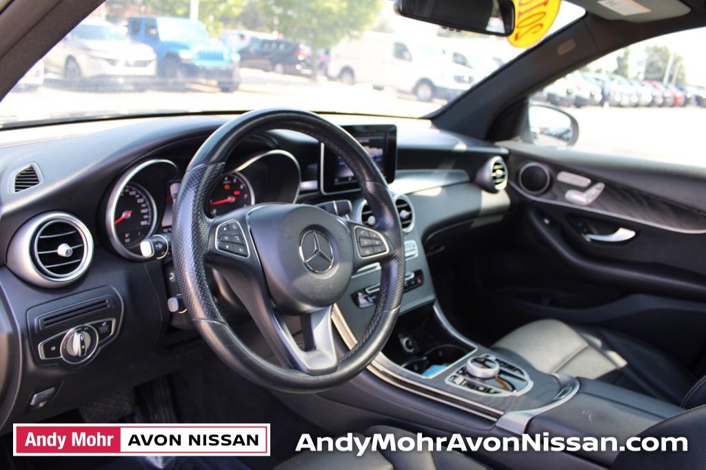 Used 2018 Mercedes-Benz GLC 300 4MATIC image 18