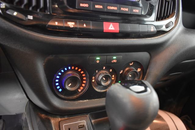 Used 2018 RAM ProMaster City Tradesman image 16