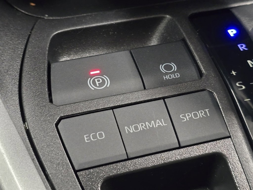 Used 2024 Toyota RAV4 XLE image 8