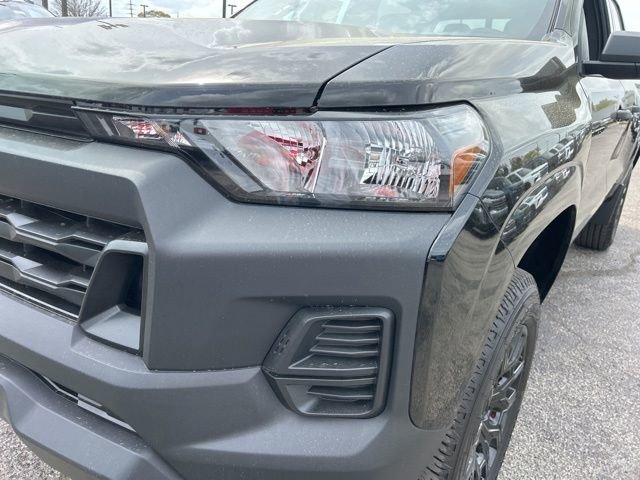 New 2026 Chevrolet Colorado W/T image 9