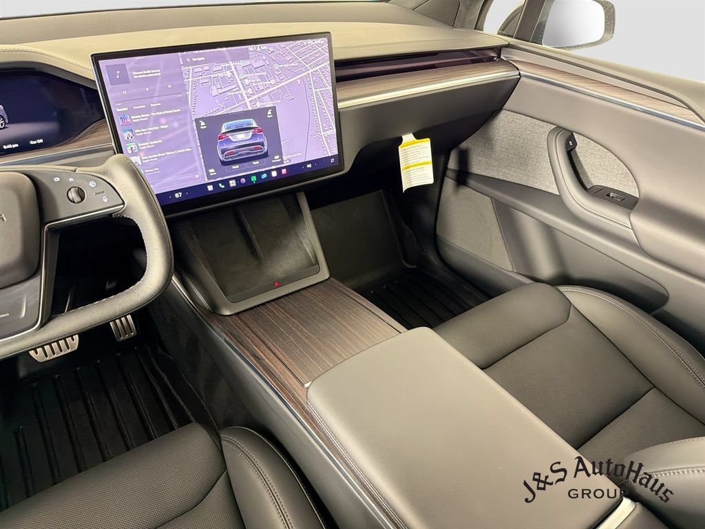 Used 2024 Tesla Model X AWD/4WD image 30