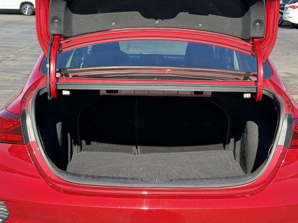 Used 2024 Kia Forte LXS image 13