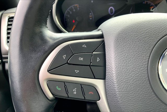 Used 2020 Jeep Grand Cherokee Limited AWD/4WD image 17