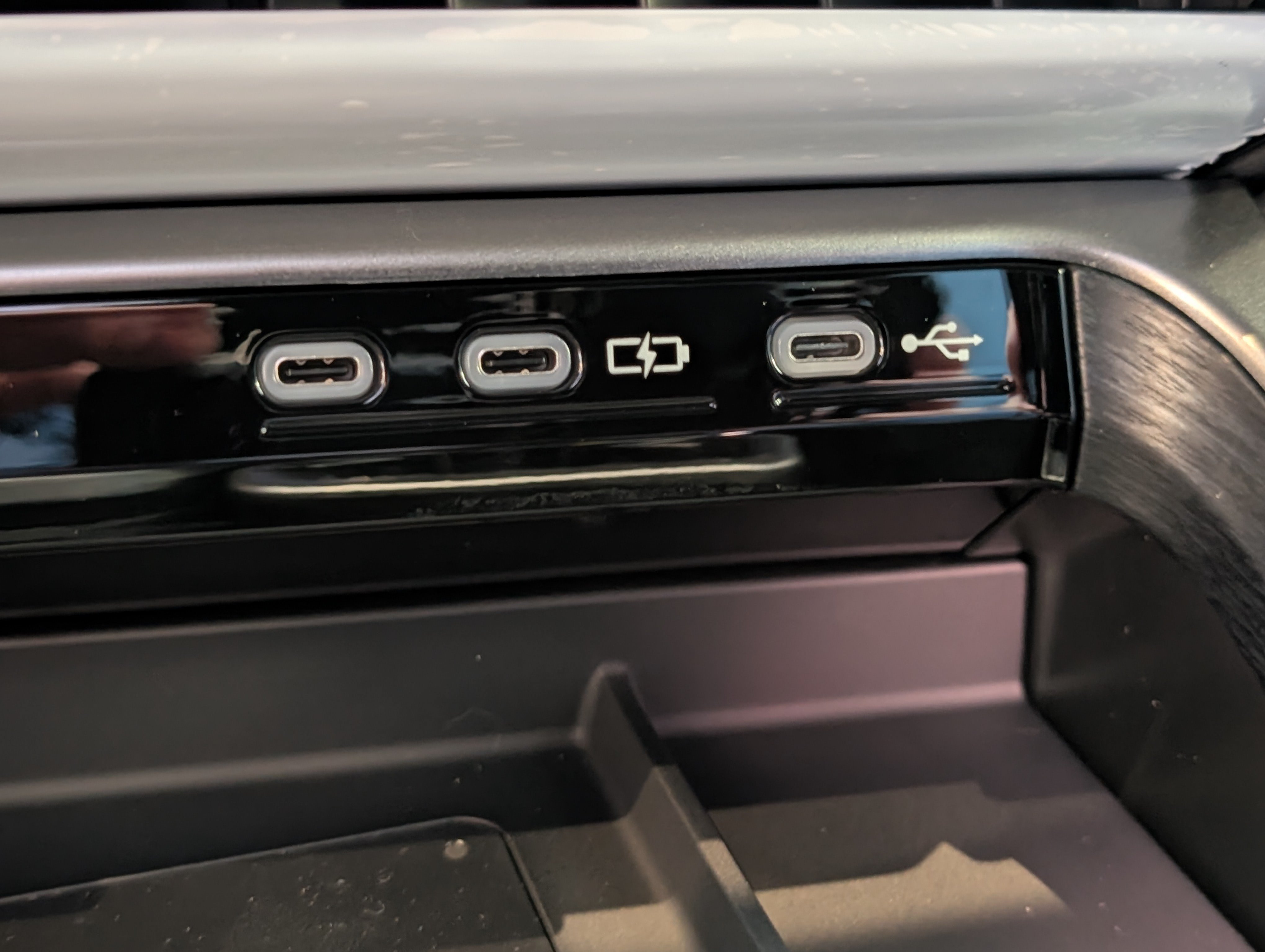 New 2026 Lexus TX 500h AWD w/ Technology Package image 25