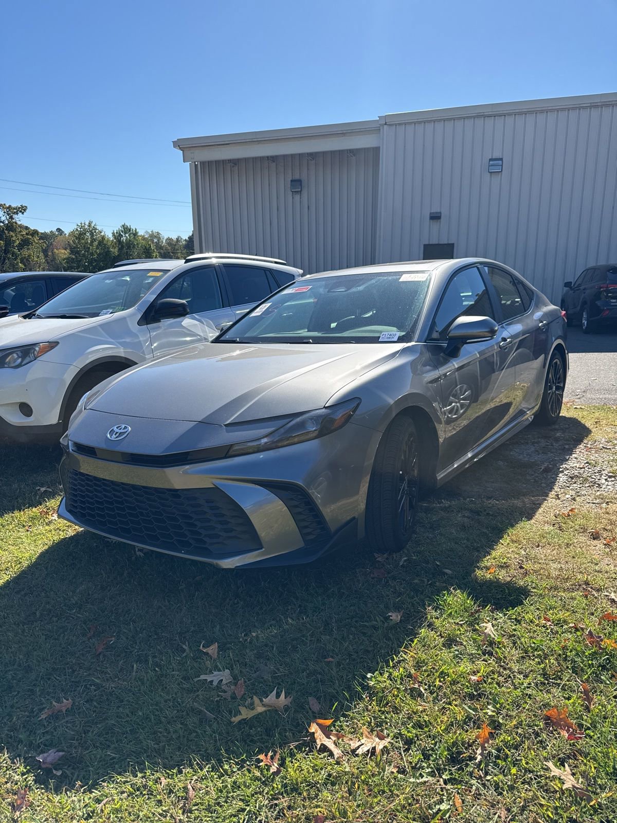 Used 2025 Toyota Camry SE
