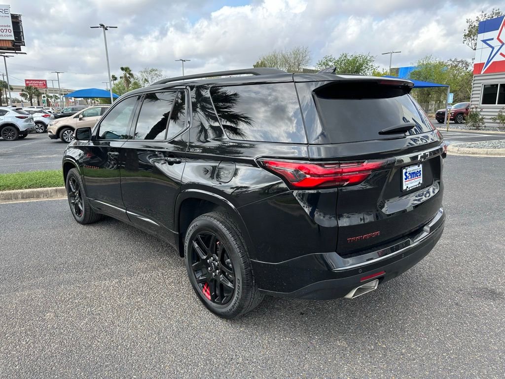Used 2023 Chevrolet Traverse Premier w/ Redline Edition image 4