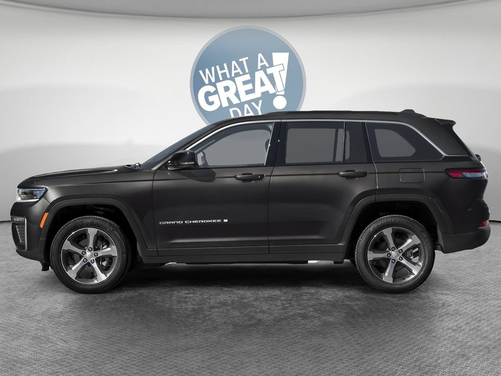 New 2026 Jeep Grand Cherokee Limited AWD/4WD image 3