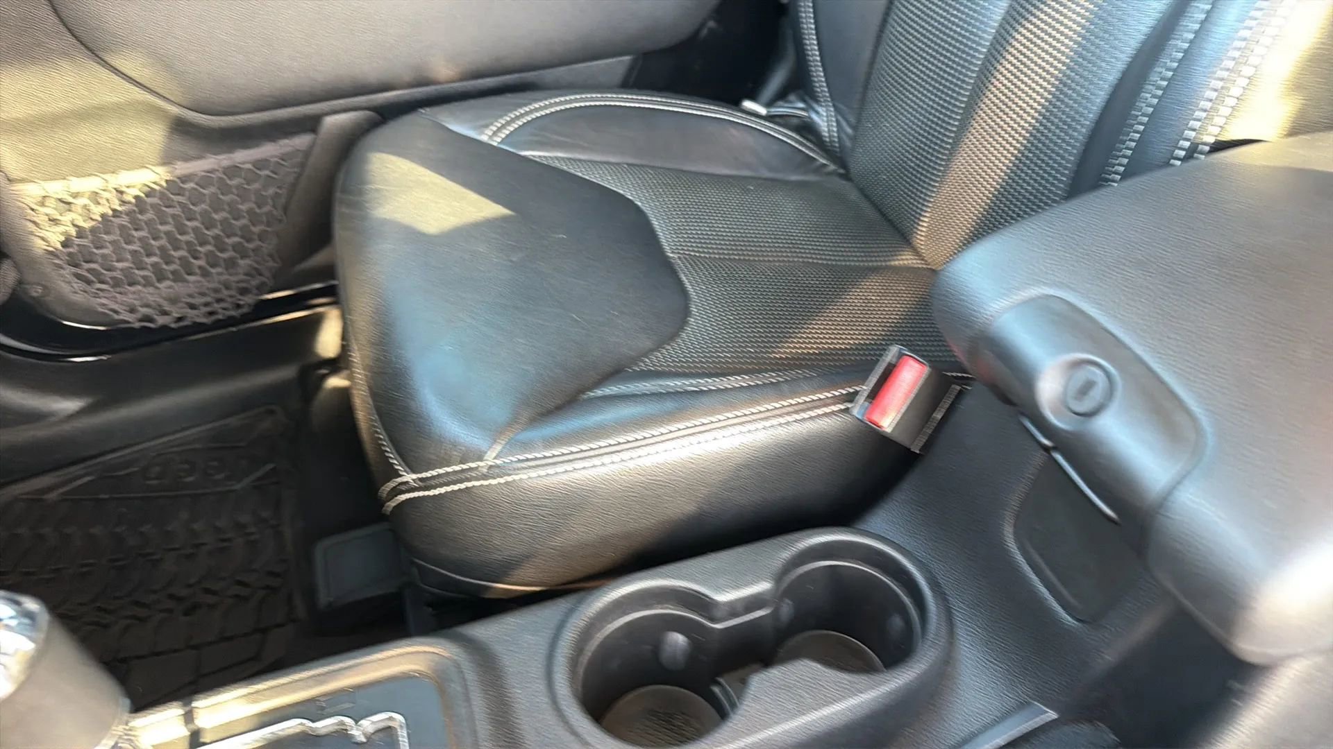 Used 2015 Jeep Wrangler Sport w/ Quick Order Package 24S image 47