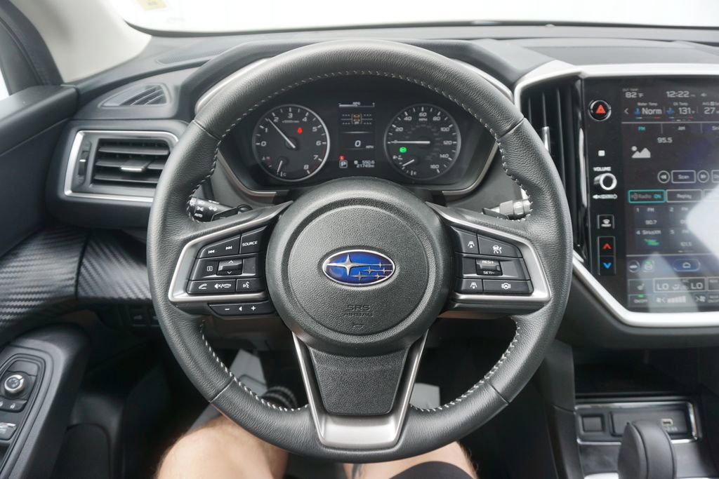 Used 2024 Subaru Ascent Premium w/ Convenience Package AWD/4WD image 3