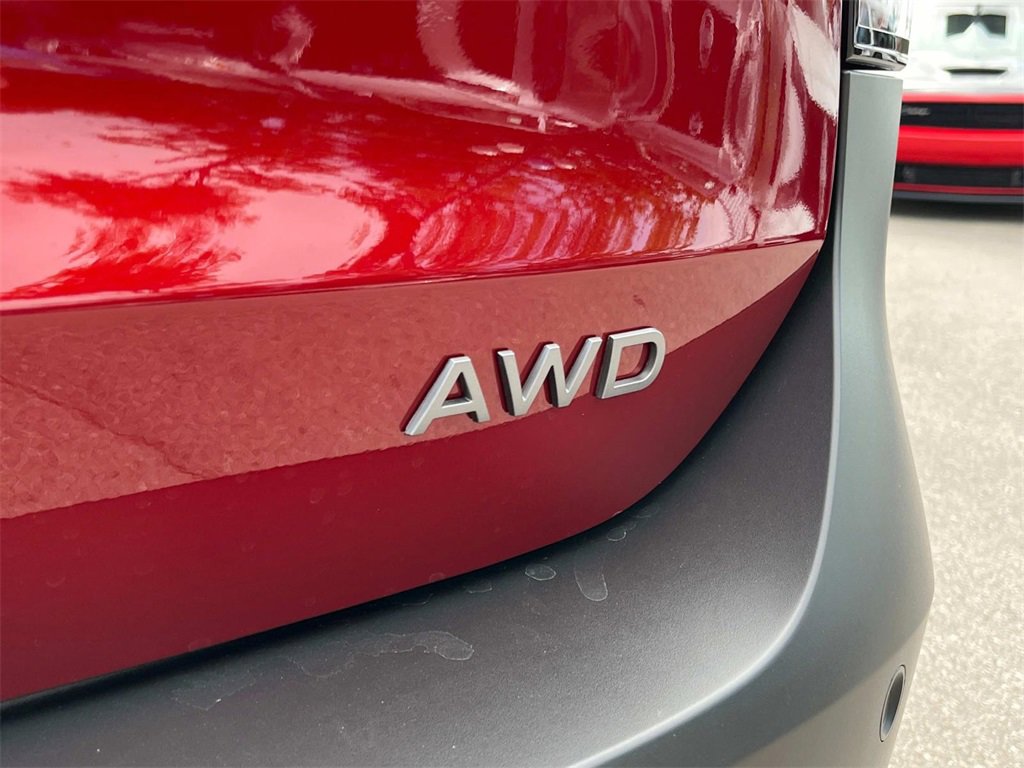 New 2025 Nissan Kicks SV w/ Illumination Package image 12