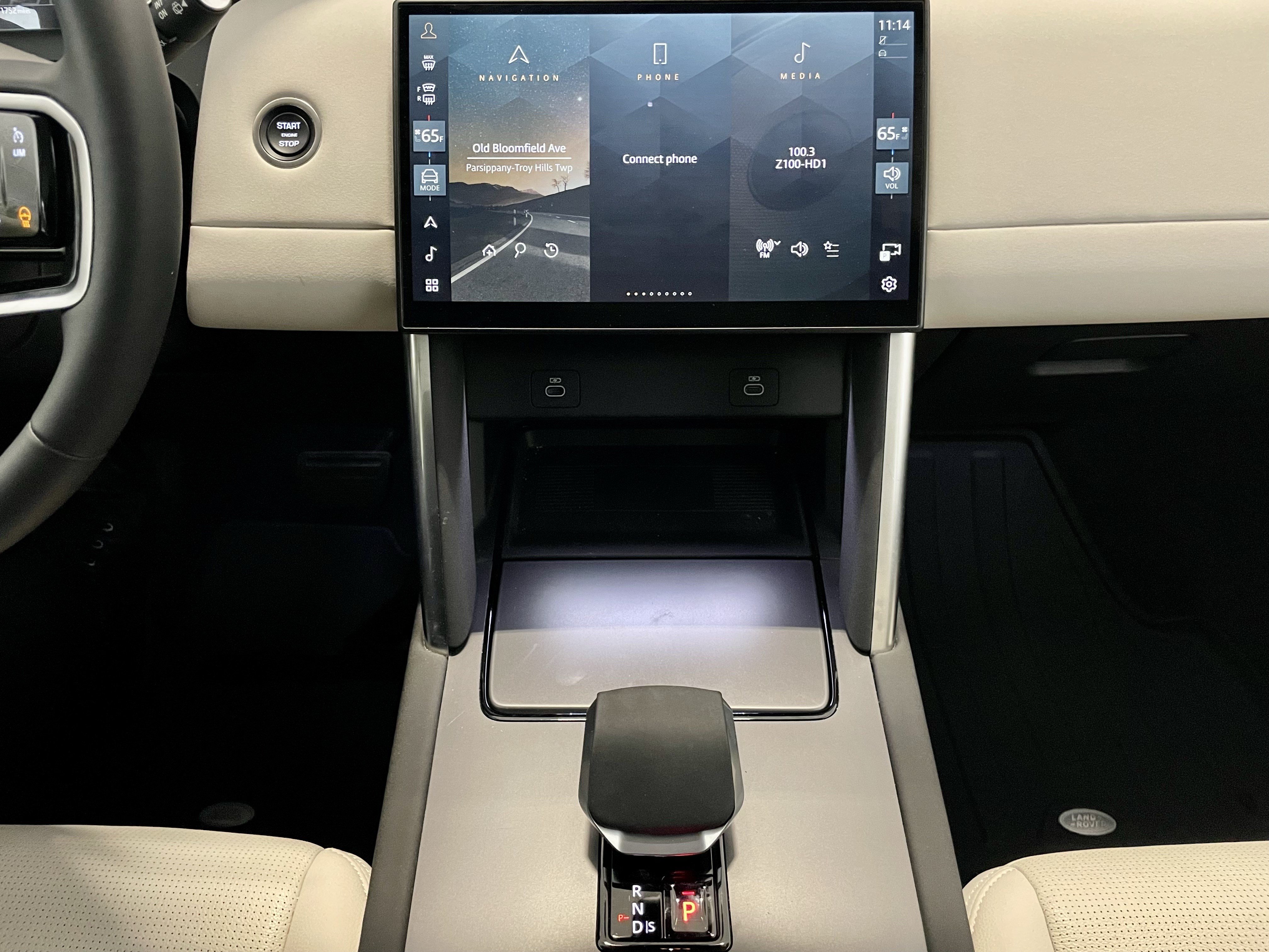 Certified 2025 Land Rover Discovery Sport S AWD/4WD image 19