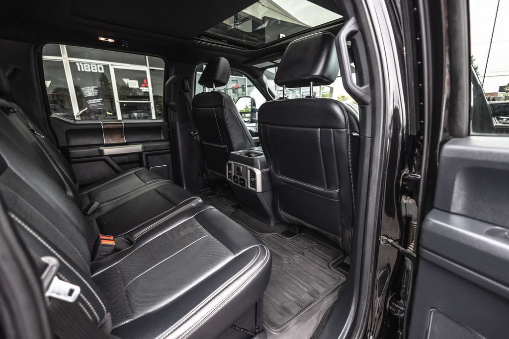 Used 2022 Ford F350 Lariat w/ Lariat Ultimate Package AWD/4WD image 34