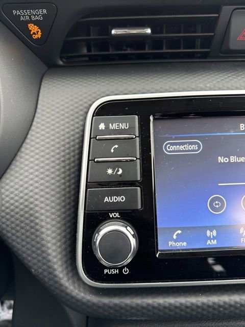 Used 2025 Nissan Kicks Play S image 19